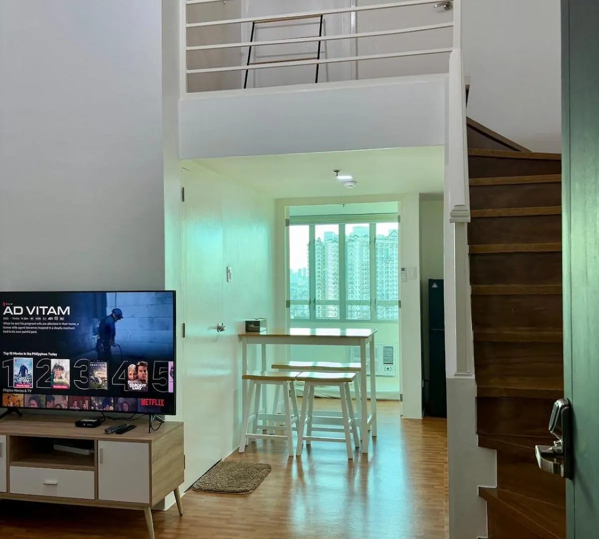 Loft-Type Condo In Mandaluyong With City Views And Parking Manila