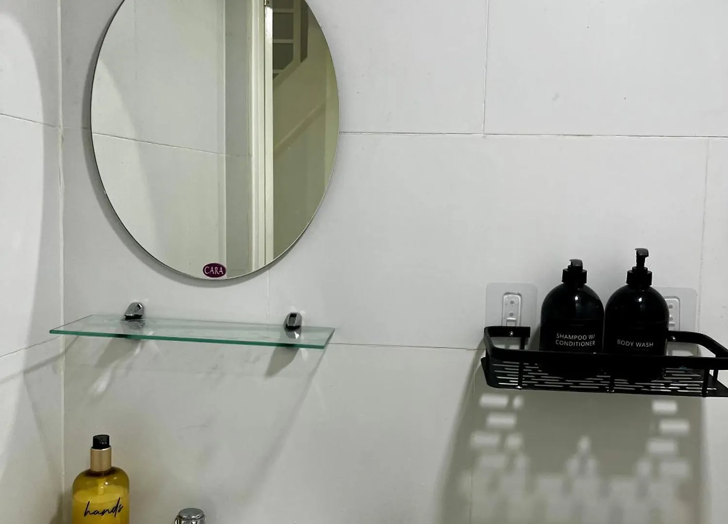Loft-Type Condo In Mandaluyong With City Views And Parking Manila 0*,  Philippines