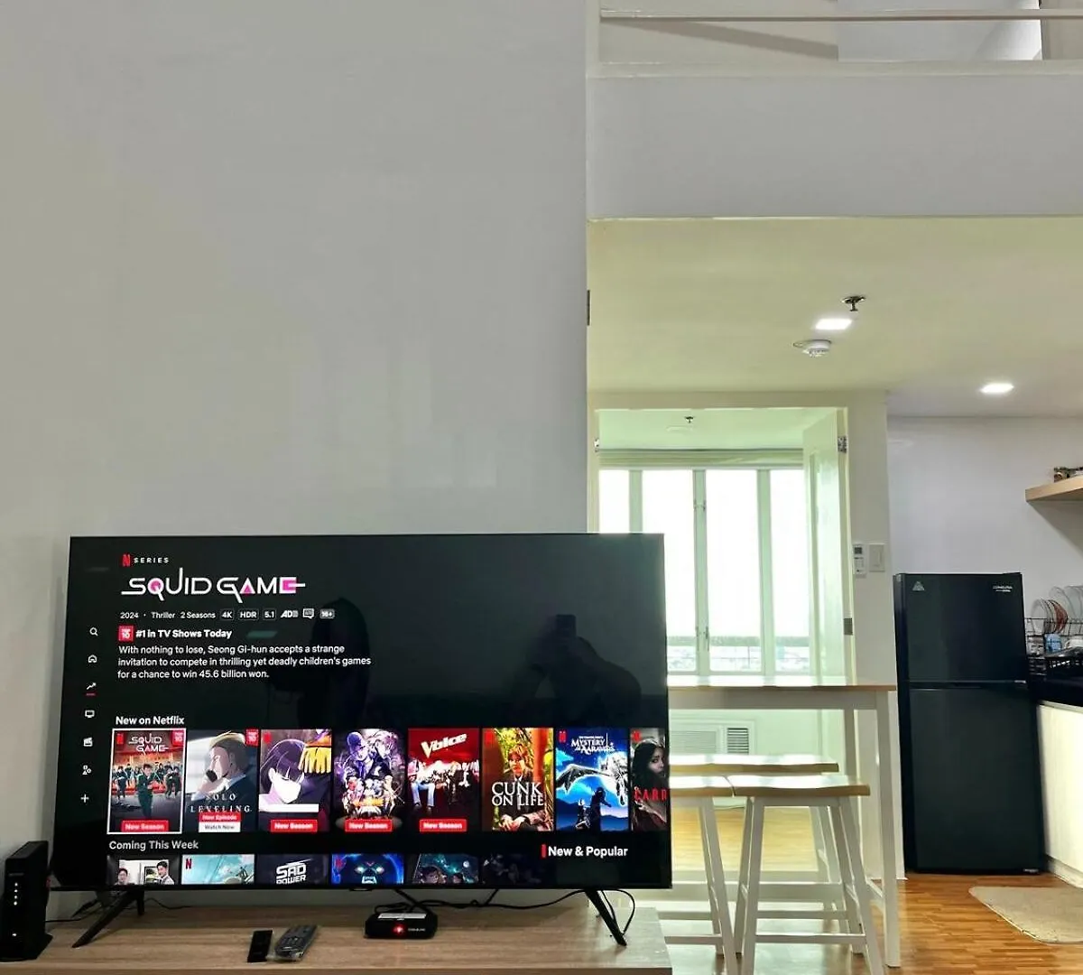 Loft-Type Condo In Mandaluyong With City Views And Parking Manila Apartment